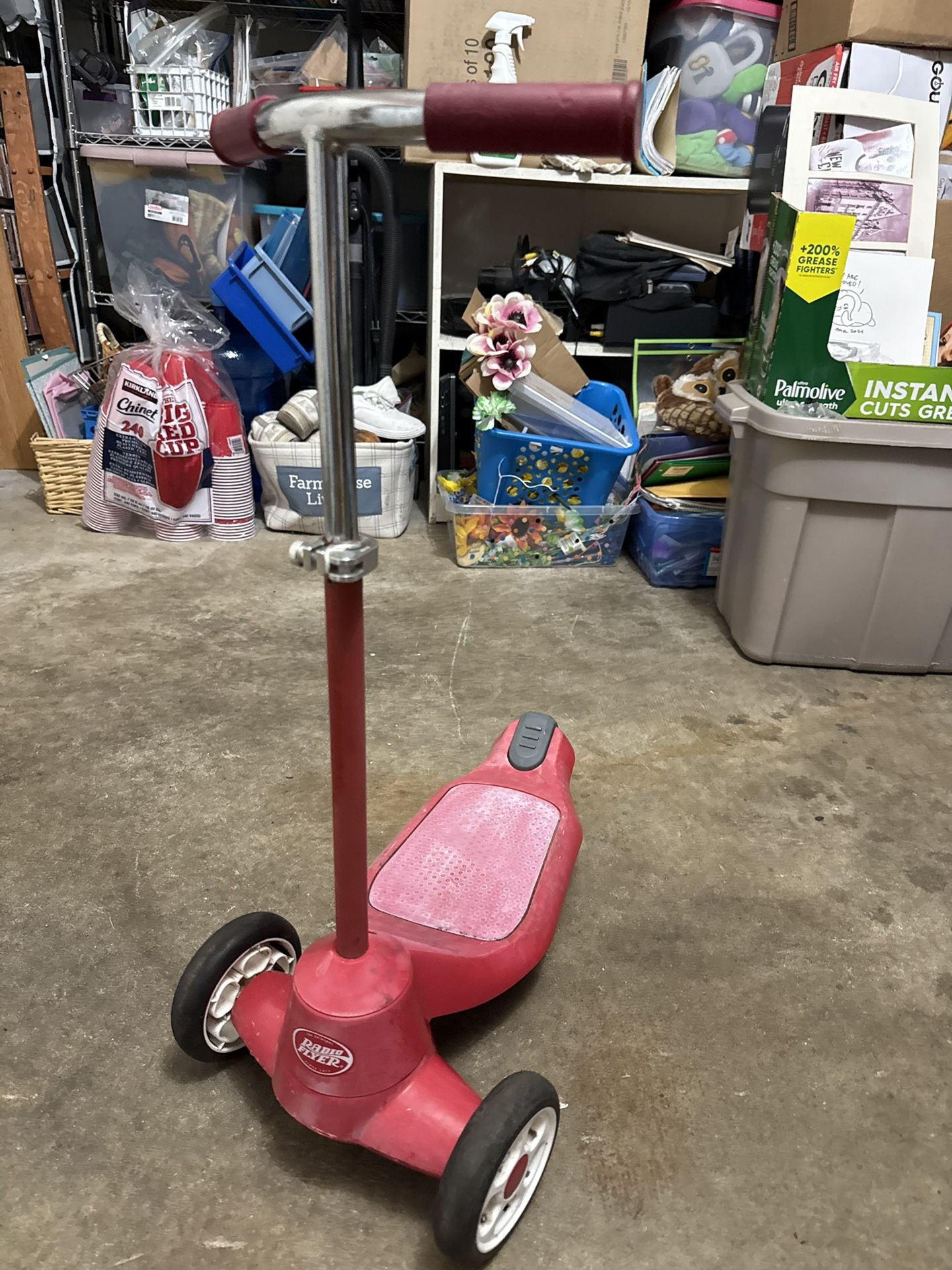 Radio Flyer Toddler Scooter