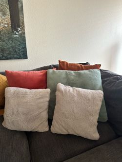 Throw Pillows