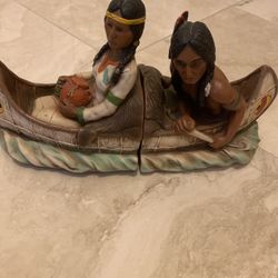 VINTAGE UNIVERSAL STATUARY FIGURAL BOAT AMERICAN BOOK END 1979