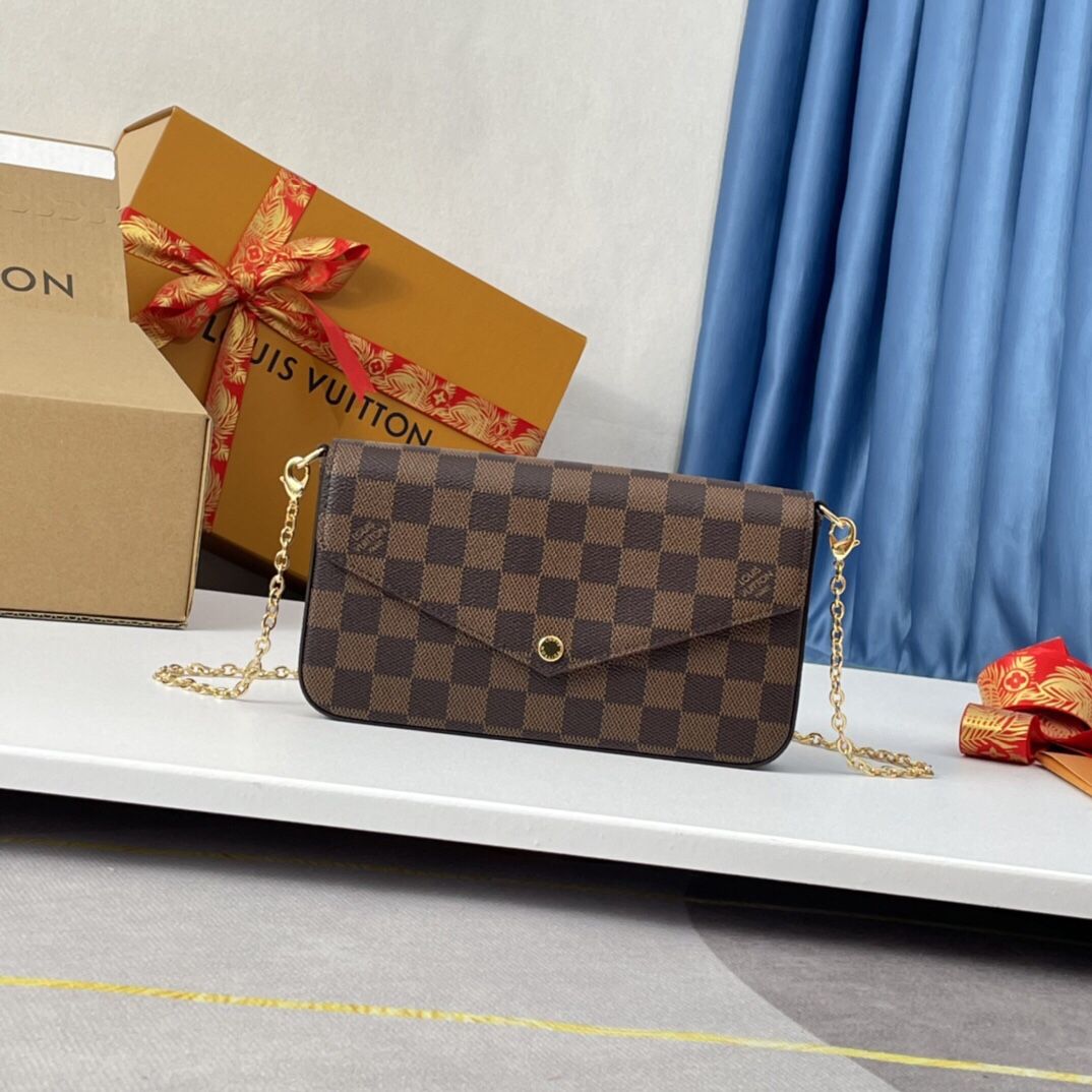 A super beautiful bag