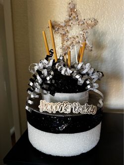 Money cake base
