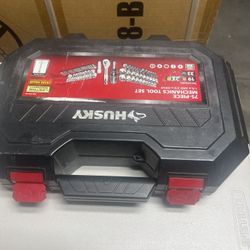 75 Pice Husky Tool Set