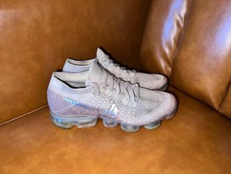 Nike Women's Air Vapormax Flyknit String/chrome-sunset Glow size 7.5