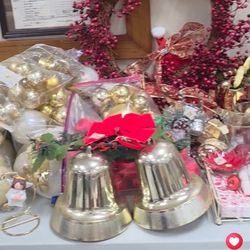 Today ! Furniture, Knick Knacks, Christmas Yard Sale 