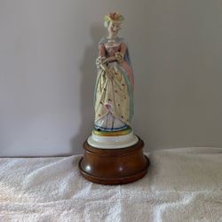 Vintage Porcelain Figurine 