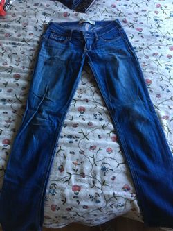 Hollister jeans