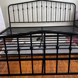 $75 King Bed Frame And Side Tables