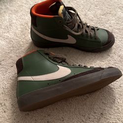 Snikers Nike For Men Size 9