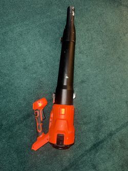 Leaf blower