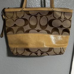 Coach bag 