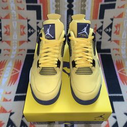 Jordan 4 Lightning (2021)