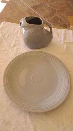 2 Vintage Fiesta Gray Items 