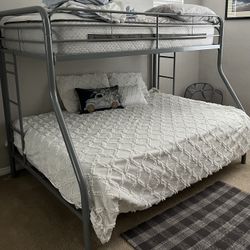 Bunk-Bedroom Set