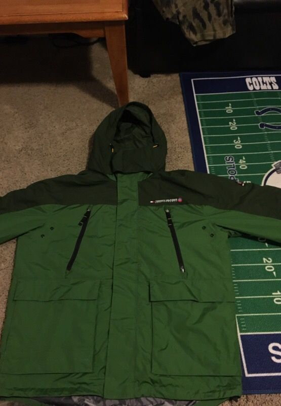 Tommy Hilfiger water and wind Jacket. Size XL