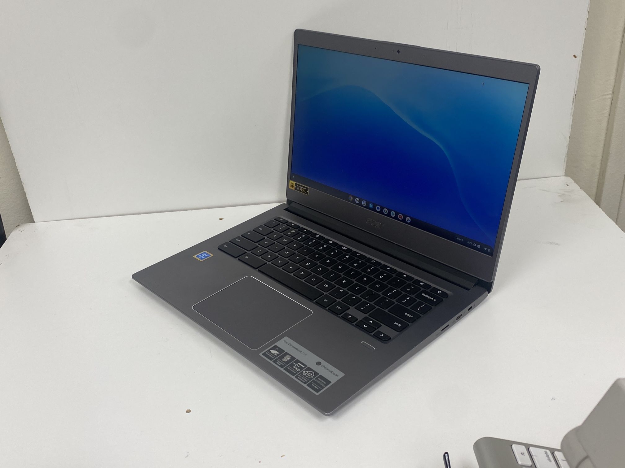 Acer CB714-1W Chromebook Pentium Gold 4417U 8GB 32GB Non Touch