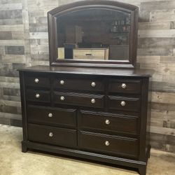 Stunning Burntwood 12 Drawer Super Dresser with Mirror