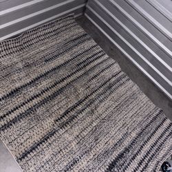 Rug