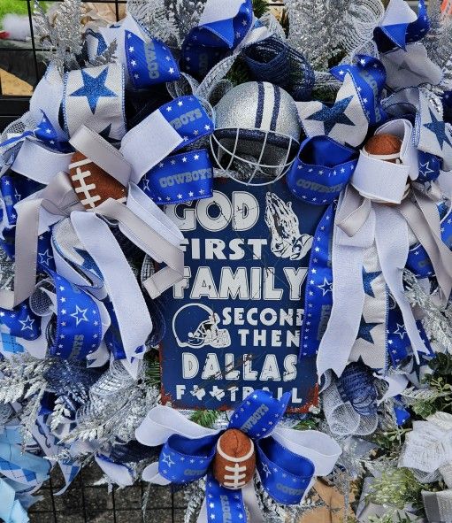 Dallas Cowboys Christmas Wreath