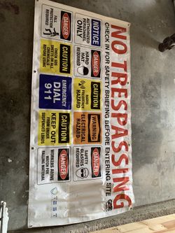 Job Site Safety Banner with 1 Pocket