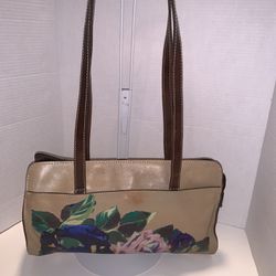 Patricia Nash Winter Bloom hand painted Tan Leather Shoulder Bag W/Painted Flowers. Faux suede lining. Two open compartments and on zipper pocket. Two