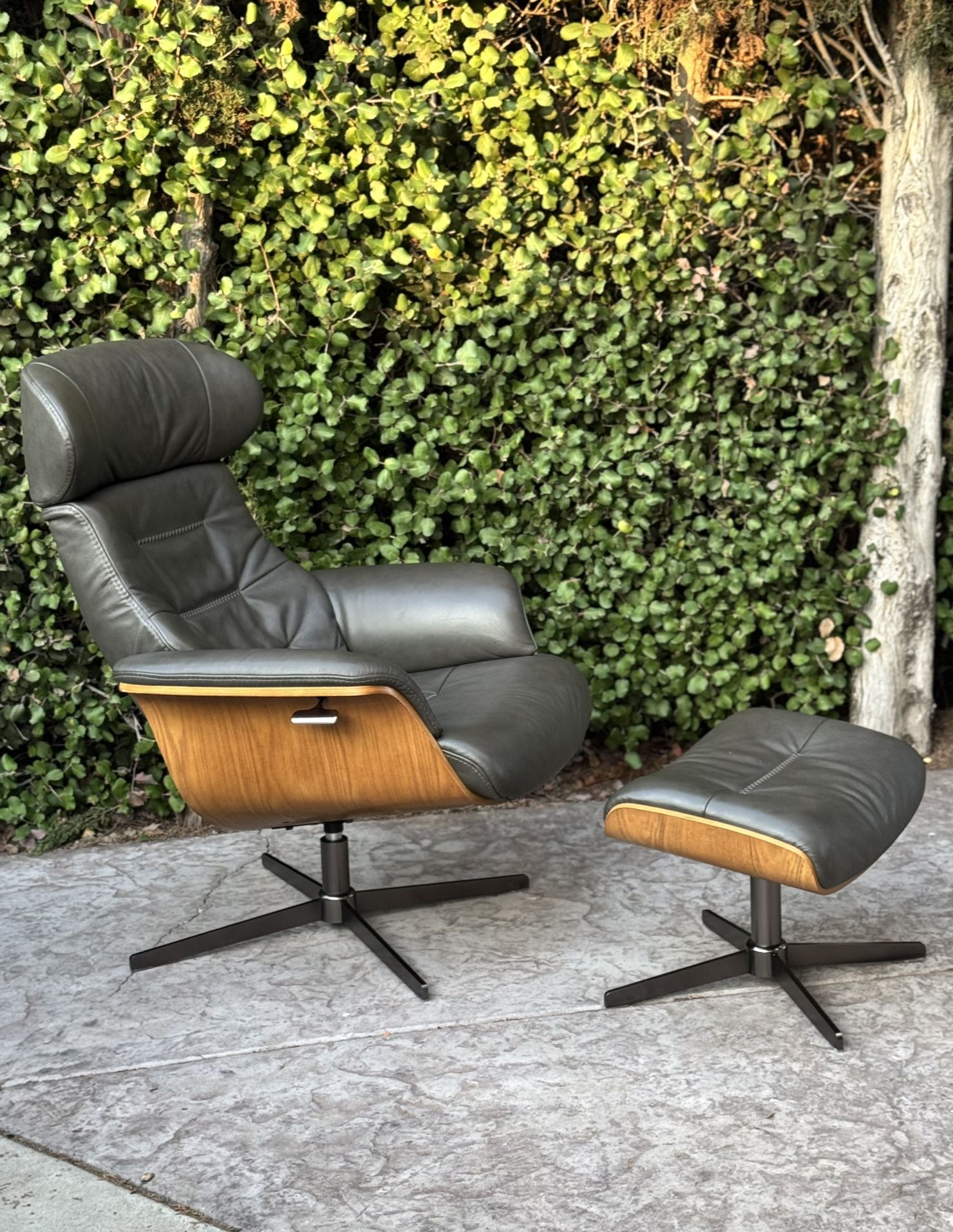 Modern Gray Leather Recliner Reclining Lounge Swivel Chair Ottoman Set