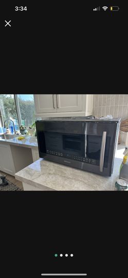 Brand New Samsung Microwave “Over The Range” Model