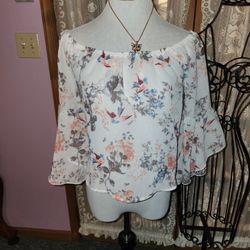 NWOT Charlotte Russe Medium Shirt
