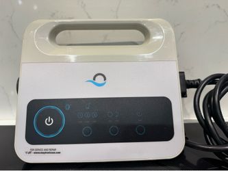 Two dolphin power supplies