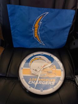 Los Angeles Chargers Wall Clock and Flag Set