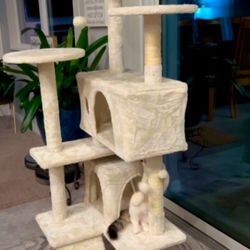 Cat Tree  Scratching Condo New Still Sealed Box.  Have In Beige, Pink, Light grey and Dark Grey