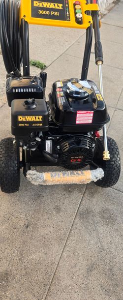 DeWalt 3600 PSI Gas Pressure Washer