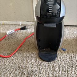 Dolce Gusto Coffee Maker 
