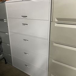 Steelcase 5 high lateral file cabinet 