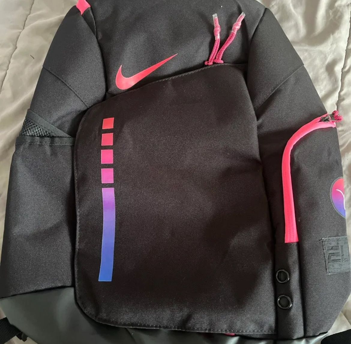 Nike elite kayano book bag CASHAPP ONLY TEXT