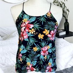 Black Tropical Floral Print Keyhole Crisscross Back Tank Top - Women's XS (1)