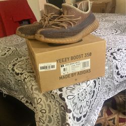 Yeezy Boost 350 ,v2 Model,ASHPEA Colorway,Size 8.5