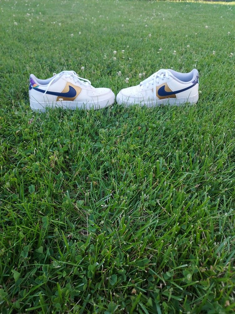 Nike Air Force 1