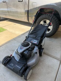 Murray 22 in. 140 cc Briggs & Stratton Walk Behind Gas Self-Propelled Lawn Mower with Front Wheel Drive and Bagger