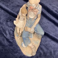 Lladro 5052 - At The Circus- 13” Height