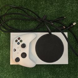 Xbox Series S With Controller USED But Works Perfectly