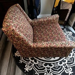Beautiful Vintage Chair 
