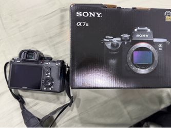 Sony a7iii mirrorless camera