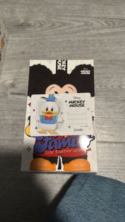 Mickey family keychains Donald