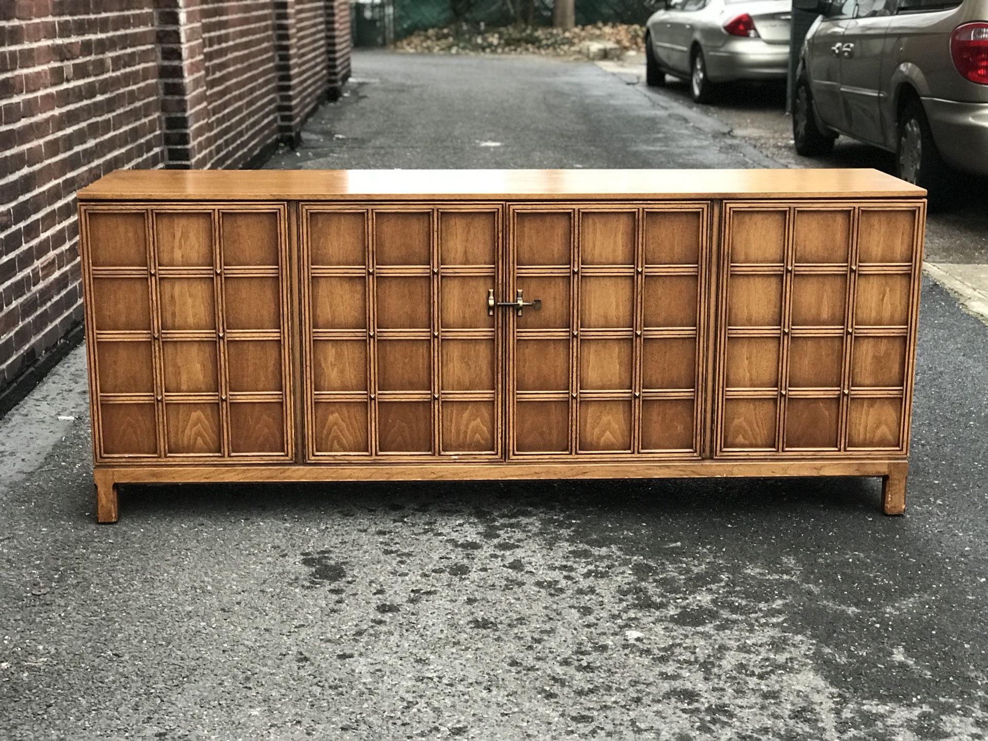 HUGE Mid Century Henredon Circa ‘70 Buffet Server Console mcm