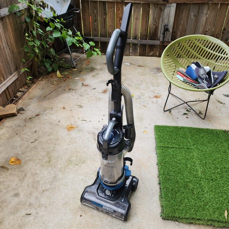 Eureka Vaccum