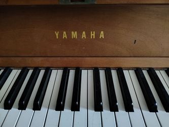 Yamaha piano
