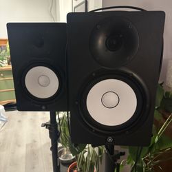 Yamaha HS8 Speakers Studio Monitors