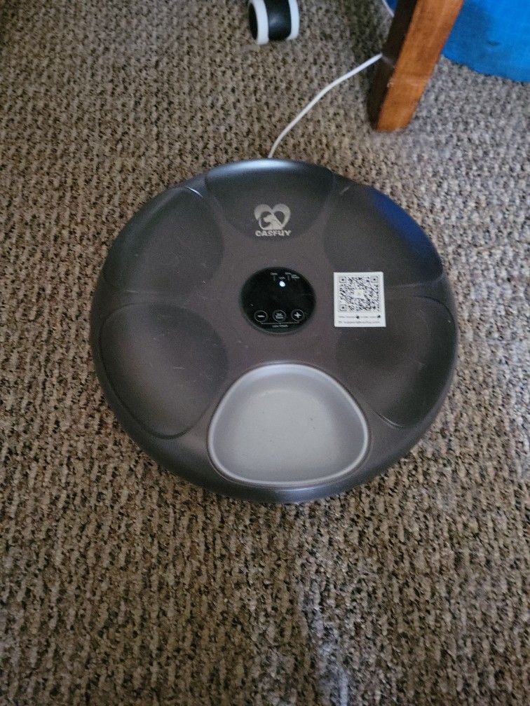 Automatic Wet Food Feeder