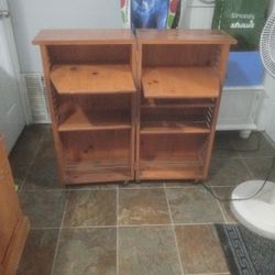 Bar Holds Glasses Bottles Opens And Closes And Locks