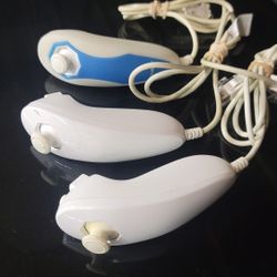 Nintendo Wii Nunchuck Controller Video Games